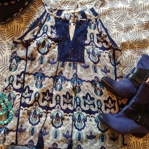 Blue sleeveless boho blouse